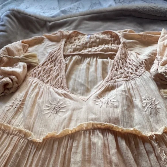 Free people celestial skies midi dress in yellow. Size S. Roomy fit. EUC. - Picture 4 of 6